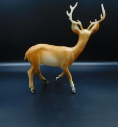breyer deer side